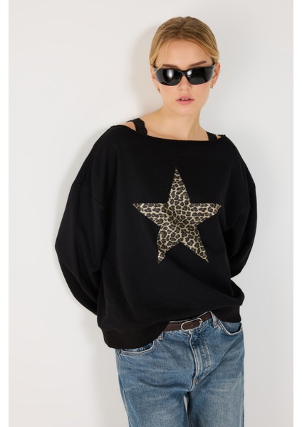 %100 Pamuk Yıldız Desenli Kayık Yaka Sweatshirt