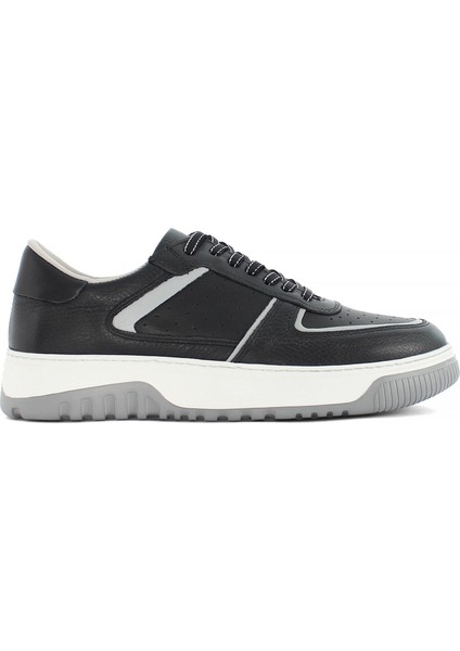Erkek Siyah Bağcıklı Kalın Tabanlı Deri Sneaker