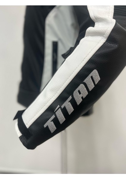2003001 Titan Beyaz-Siyah Hörgüçlü Mont indirimleri