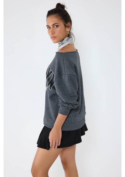 %100 Pamuk Brooklyn Yazılı Rahat Kesim Sweatshirt