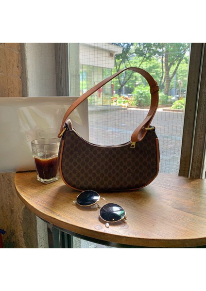 Store Retro Baskılı Koltuk Altı Çantası, Çok Yönlü Ins Omuz Baget Çantası (Yurt Dışından)