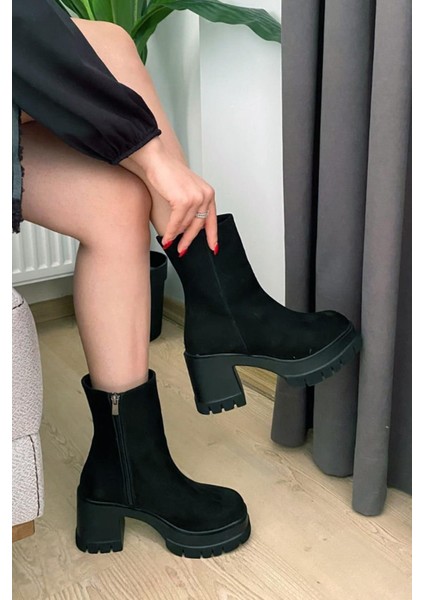 Kadın Pita Siyah Süet ( 8 cm ) Platfom Topuklu Fermuarlı Bot