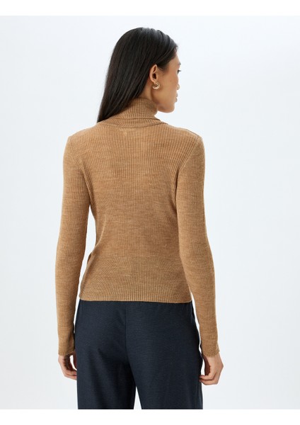 Uzun Kollu Yün Karışımlı Balıkçı Yaka Triko Kazak fırsatları