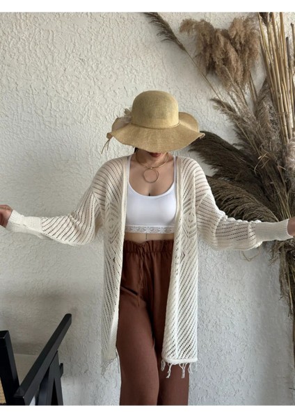 Kadın Ajurlu Püskül Detay Salaş Hırka