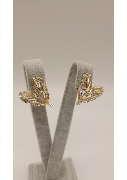 Zirkon Taşlı Gold Kalp Küpe