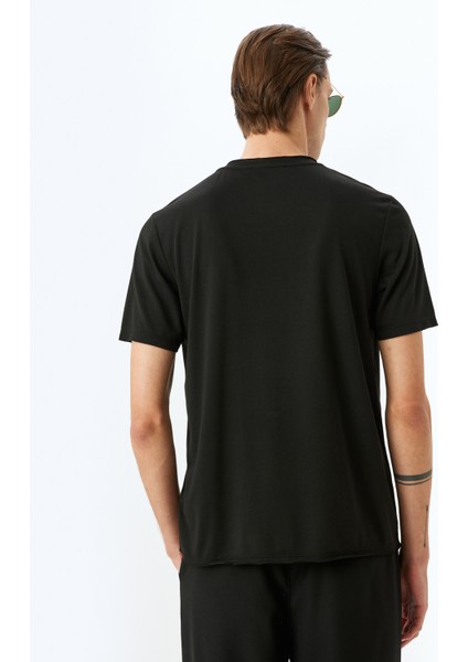 Kısa Kollu Bisiklet Yaka Viskon Karışımlı Basic T-Shirt fırsatları