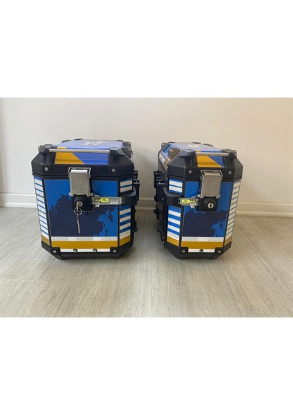 Givi Çanta Kaplama Özel Sticker Etiket Modeli fırsatları