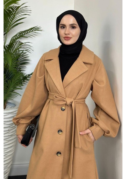 Catherina Kaşe Kaban Camel
