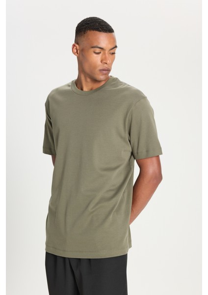 %100 Pamuk Modern Fit Normal Kesim Bisiklet Yaka Tişört fırsatları