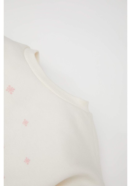 Kız Bebek 2'li Takım Yılbaşı Temalı Uzun Kollu Üst Beli Lastikli Alt D6516A524WN modelleri