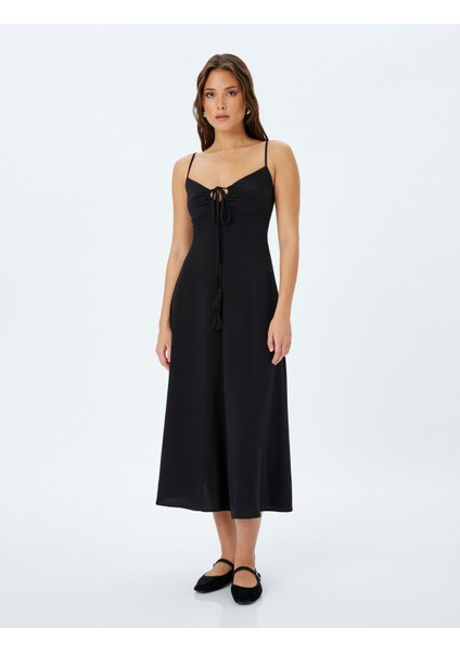 Viskon Keten Karışımlı Önü Drapeli Bağlama Detaylı Askılı Uzun Elbise modelleri