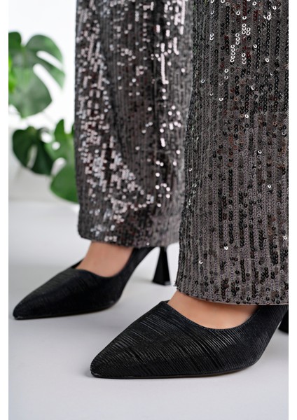 Starlight Model Kadın Siyah Parlak Abiye Sivri Burun Stiletto Topuklu Ayakkabı