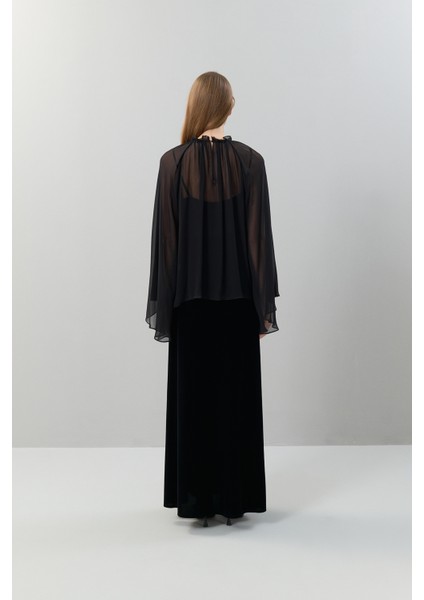 Çiçek Aksesuarlı Dokuma Bluz Siyah K2513032_001 fiyatları