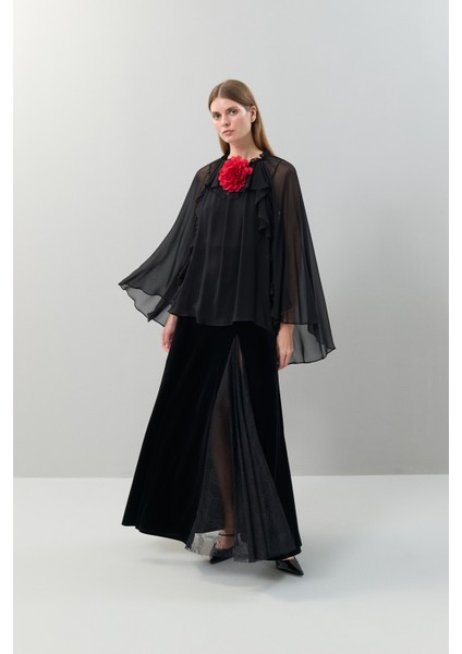 Çiçek Aksesuarlı Dokuma Bluz Siyah K2513032_001 fırsatları