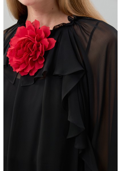 Çiçek Aksesuarlı Dokuma Bluz Siyah K2513032_001 indirimleri