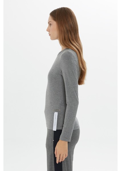 Yuvarlak Yaka Aksesuralı Gri Bluz fiyatları