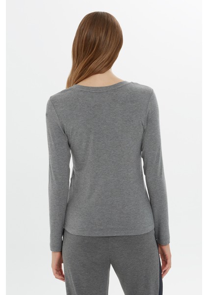 Yuvarlak Yaka Aksesuralı Gri Bluz modelleri