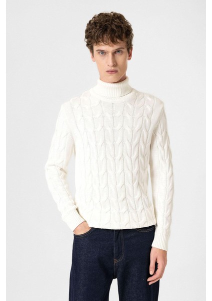 Ekru Saç Örgülü Erkek Kazak