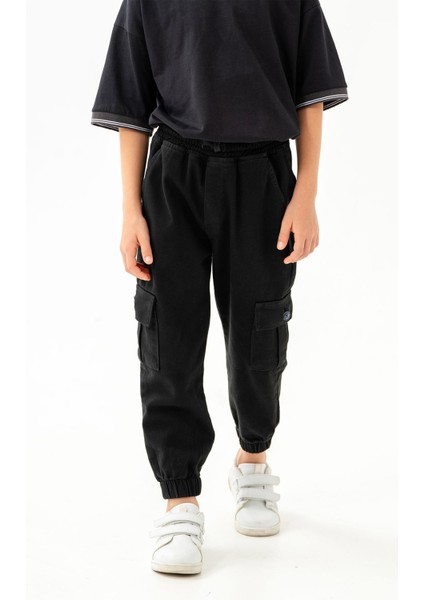 Lastikli Bel ve Paça Kargo Cepli Jogger Erkek Çocuk Pantolon