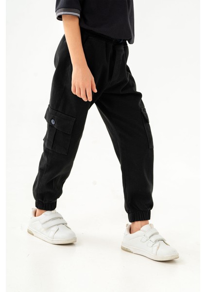 Lastikli Bel ve Paça Kargo Cepli Jogger Erkek Çocuk Pantolon modelleri