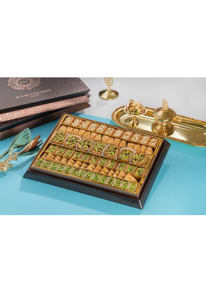 Fıstıklı & Kajulu Karışık Baklava 750 Gram