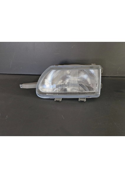 Renault 9 Broadway R9 Sol Ön Far Sıfır Orjinal Mako 1997-2000