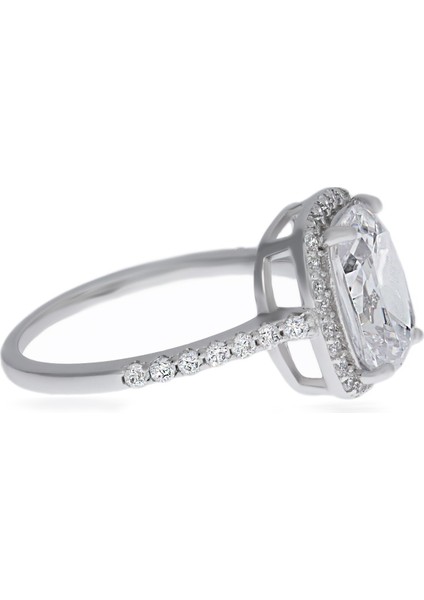 Kadın Dikdörtgen Model Taş Çerçeveli Gümüş Yüzük