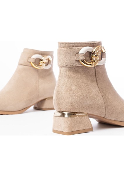 RM-504 Bej Süet Toka Aksesuarlı Topuklu Fermuarlı Günlük Kadın Bot indirimleri