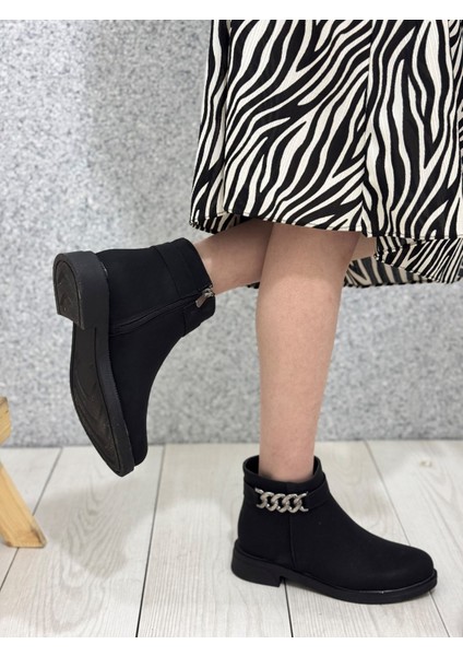 Siyah Zincir Detaylı Nubuk Bayan Bot modelleri