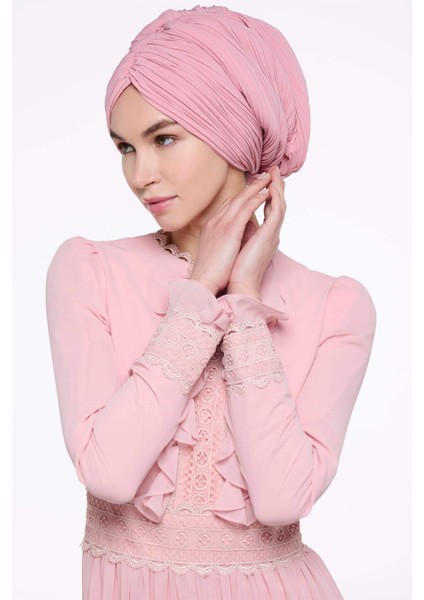 Çapraz Bağlamalı Bone Pembe