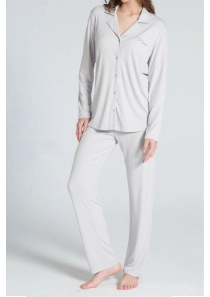 Kadın Gri Viskon Önü Düğmeli Uzun Kollu Pijama Takımı 1706