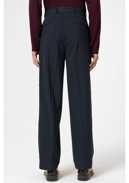 Lacivert Çizgili Relaxed Fit Erkek Pantolon indirimleri