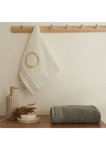 Tina 2'li Nakışlı El Yüz Havlu Seti