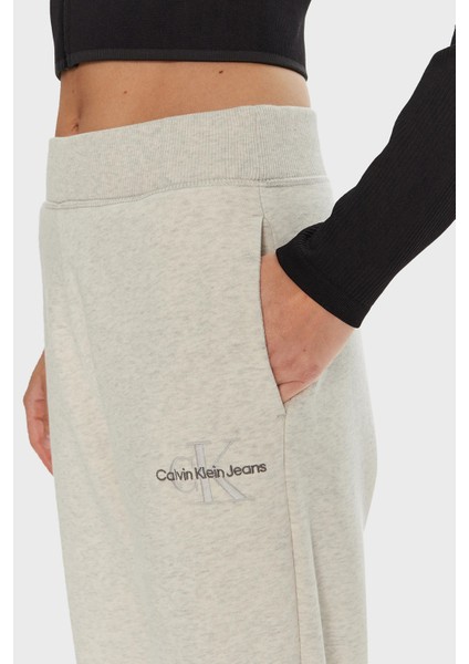 Pamuklu Relaxed Fit Yüksek Bel Lastikli Paça Jogger Pantolon J20J223590P6G Bayan Pantolon J20J223590 P6G modelleri