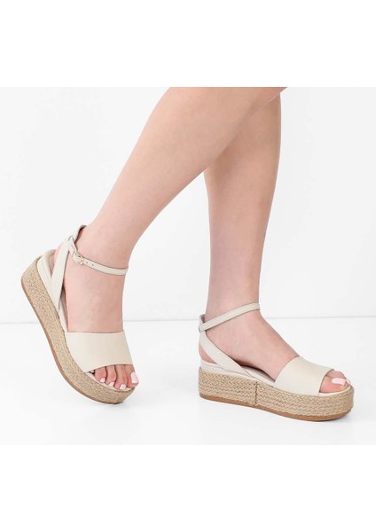 Kadın Bej Hasır Tabanlı Deri Sandalet fiyatları