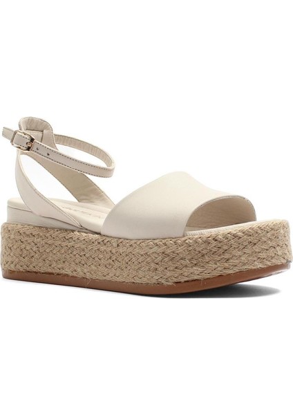 Kadın Bej Hasır Tabanlı Deri Sandalet modelleri