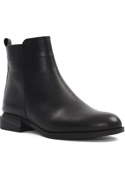 Kadın Siyah Fermuarlı Deri Bot modelleri