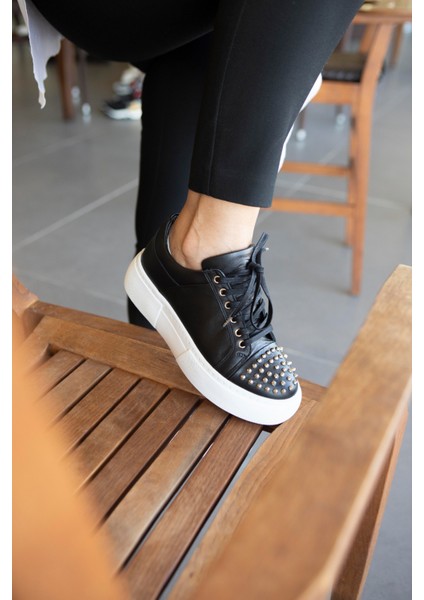 Shoes Siyah Deri Bayan Sneaker fırsatları