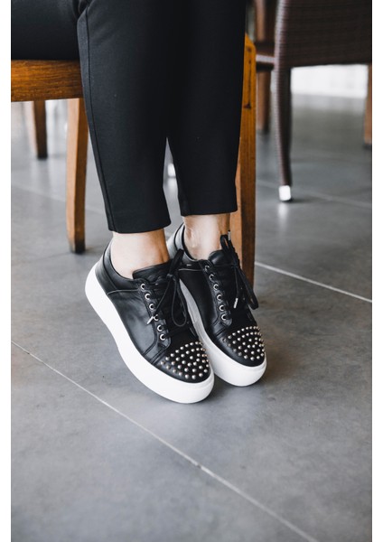 Shoes Siyah Deri Bayan Sneaker indirimleri