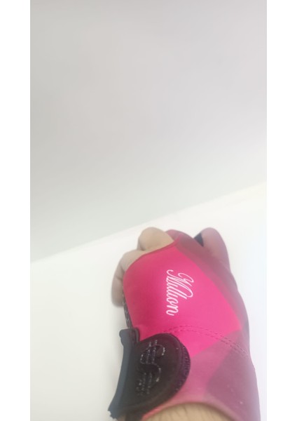 Million Profesyonel Bilardo Eldiveni