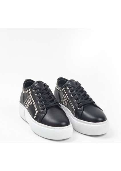 Shoes Kadın Siyah Deri Sneaker fırsatları