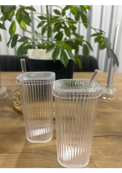 Cam Pipetli Bardak