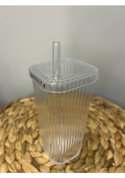 Cam Pipetli Bardak