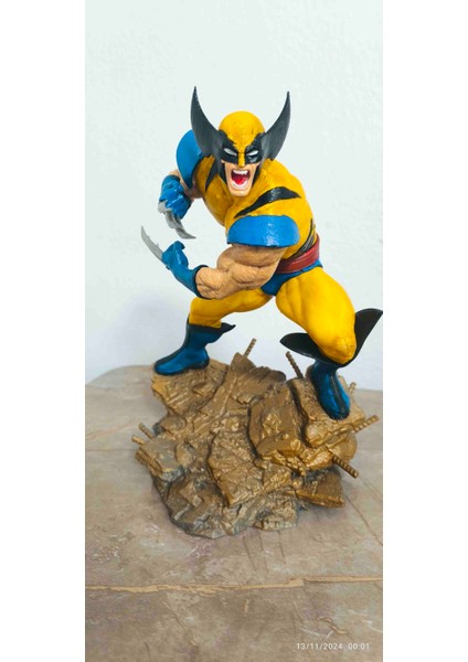 Wolverine Figürü 26 cm