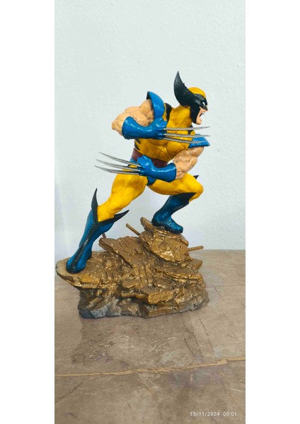 Wolverine Figürü 26 cm