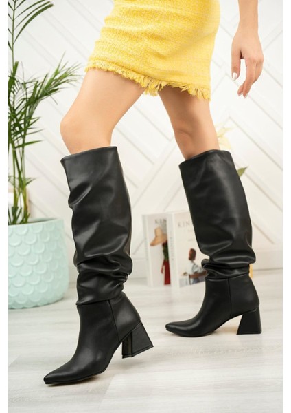 Siyah Körüklü Kalın Topuklu Günlük ÇIZMESYT-2002BAYAN Çizme