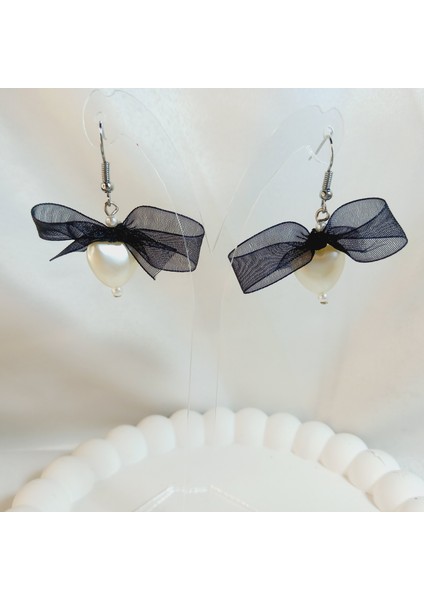 Kurdele Detaylı Aesthetic Soft Vibes Vintage Coquette Kalp Inci Küpe fiyatları