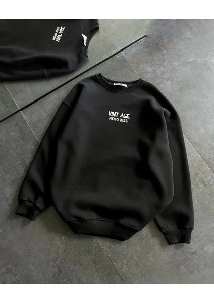 Bisiklet Yaka Üç Iplik Baskılı Oversize Sweatshirt - Siyah