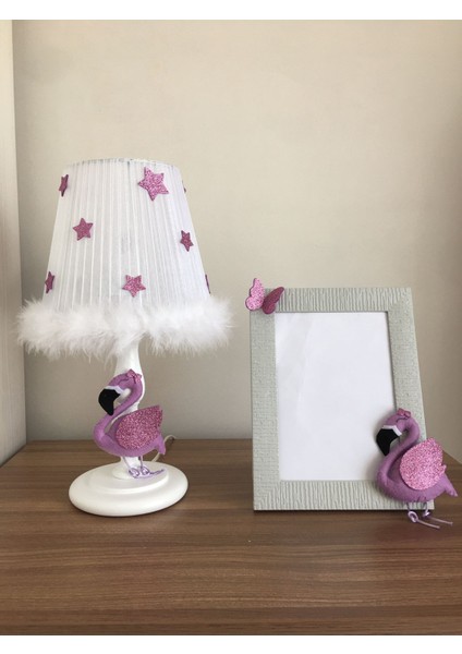 Bebek Çocuk Odası Abajur ve Çerçeve Filamingo Mor Beyaz