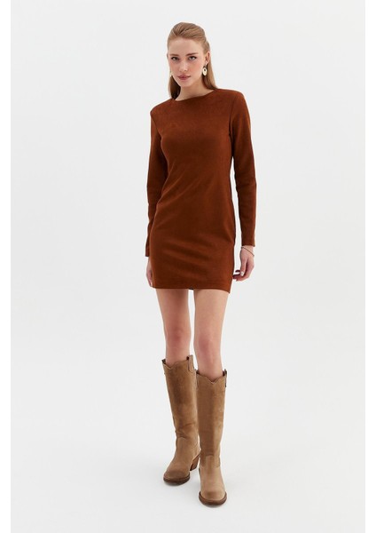 Düz Kesim Güderi Elbise